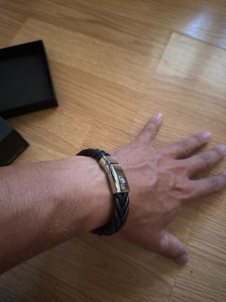 Pulsera Piel Trenzada Lotus Negra y Plata