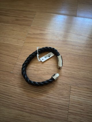 Pulsera Piel Trenzada Lotus Negra y Plata