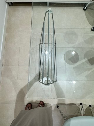 Mesa de cristal moderna