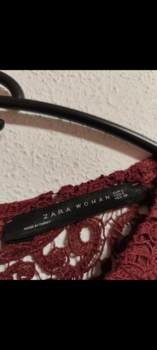 Jersey calado de chica talla L de Zara.