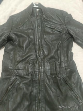 Abrigo de piel verde militar