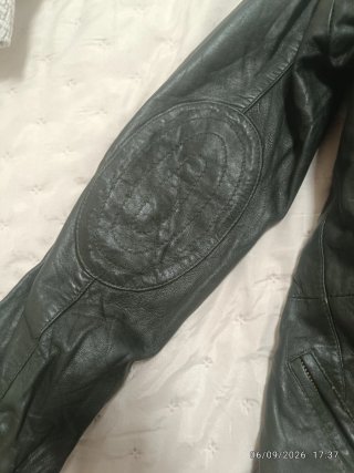 Abrigo de piel verde militar