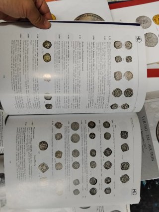 Lote 35 Catálogos de Subastas de Monedas