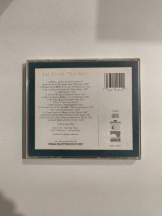 CD Liz Story The Gift