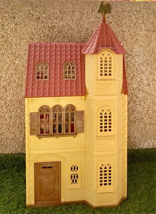 Casa Sylvanian Families Torreón- ascensor y famili