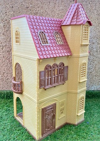 Casa Sylvanian Families Torreón- ascensor y famili