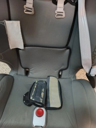 Silla de coche gris