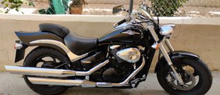 Suzuki Intruder M 800 Negra