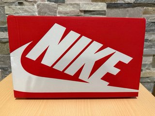 Nike Air Max Command PRM Talla 39 Nuevas