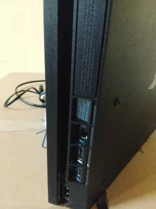 Sony PS4 Negra 1T