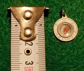 Medalla relicario San Martín de Porres – reliquia