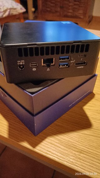 Mini PC Intel NUC i3 8GB RAM 512GB SSD