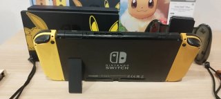 Nintendo Switch Edición Pokémon Let's Go +Poké Bal