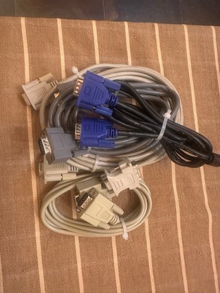 Lote cables VGA + adaptador DVI-I a VGA