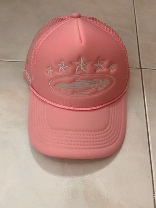 Gorra rosa Corteiz
