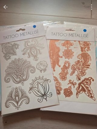 Tatuajes temporales metálicos