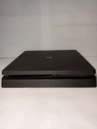 PS4 Slim 1TB + 2 Mandos + Soportes Spider-Man + 3J