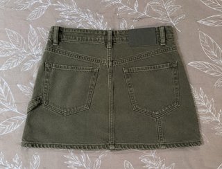 Falda vaquera verde Stradivarius