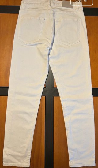 Vaqueros Zara blancos hombre