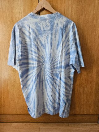 Camiseta Tie-Dye Pull&Bear Azul y Blanca