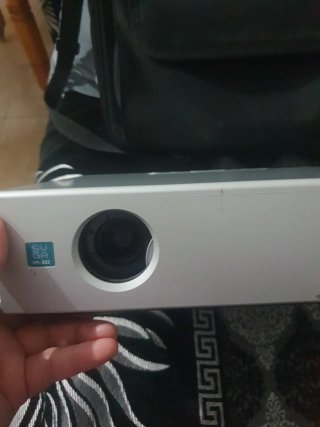 Proyector 3LCD Plata