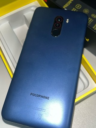 Xiaomi Pocophone F1 | 128Gb | Global Version