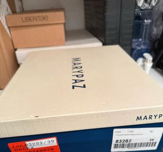 Botas de tacón elegantes