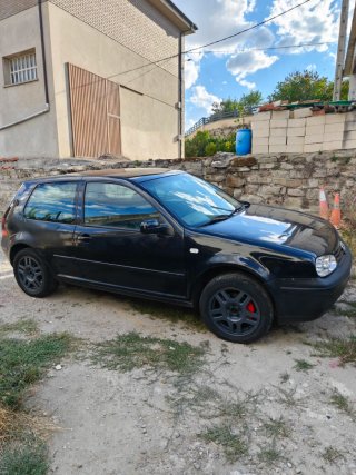 Volkswagen Golf 2000