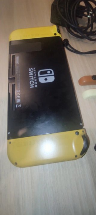 Nintendo Switch Edición Limitada Pokémon