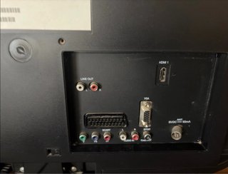 TV Schneider 22” HD HDMI USB + Mando