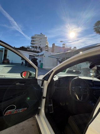 Volkswagen 8 2023