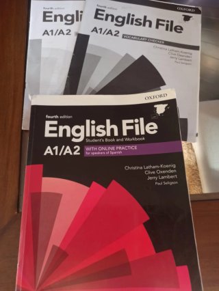 Libros de English File nivel A1/A2