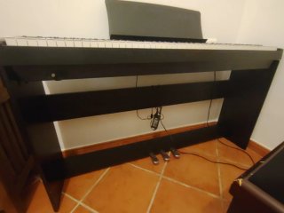 Piano Kawai Digital ES110