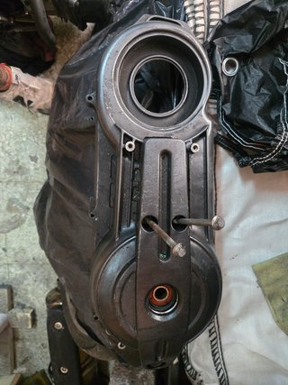 Tapa motor Piaggio Beverly 500