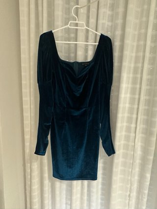 Vestido de terciopelo azul