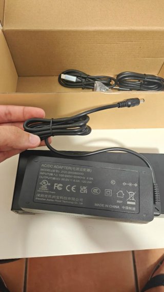 Estación Acoplamiento USB-C KVM CMSTEDCD Negra