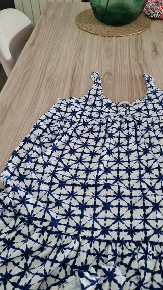 Vestido estampado azul y blanco