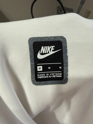 Nike Tech Blanca
