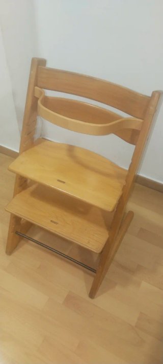 Trona Stokke y accesorios