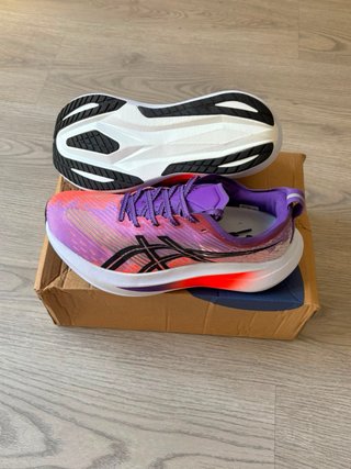 ASICS Megablast FF Turbo² Talla 40