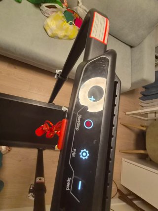 Cinta Correr Plegable LED App 25.4kg