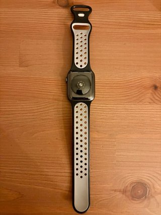 Apple Watch SE 1ª Gen Negro Escucho ofertas
