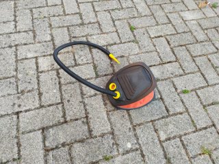 Pompa a pedale per gonfiabili