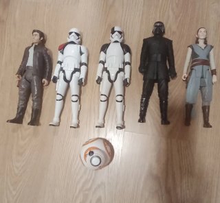 Lote 6 Figuras Star Wars + BB-8
