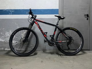 Bicicleta Montaña Wilier +casco+ cámara de aire