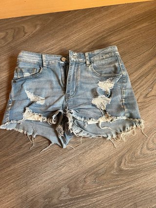 Shorts vaqueros rotos mujer