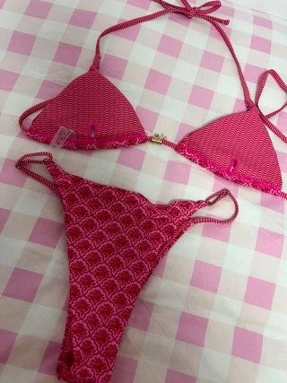 Bikini rosa y rojo talla M