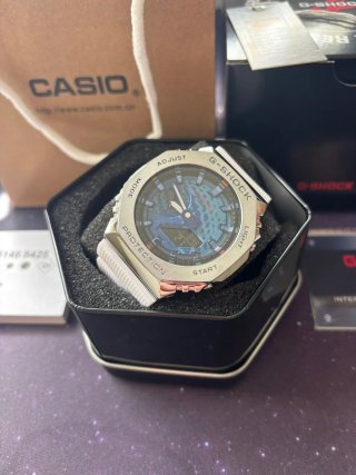 Reloj G-sh0ck GM 2100