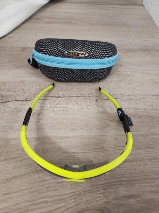 Gafas de ciclismo Greta. Nuevas con funda.