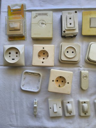 Lote Mecanismos Eléctricos y Enchufes